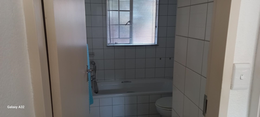 3 Bedroom Property for Sale in Safari Gardens North West